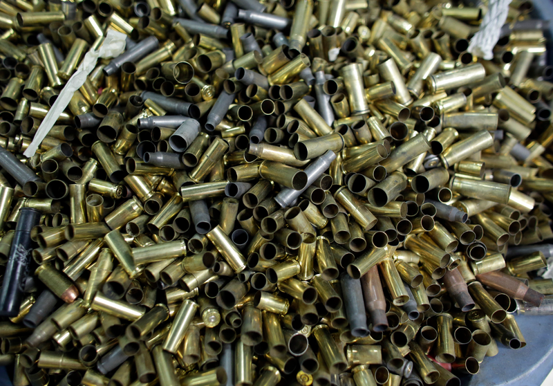 Illustration for article titled Florida aprobó permisos para llevar armas ocultas sin verificar antecedentes porque alguien olvidó iniciar sesión en el sistema